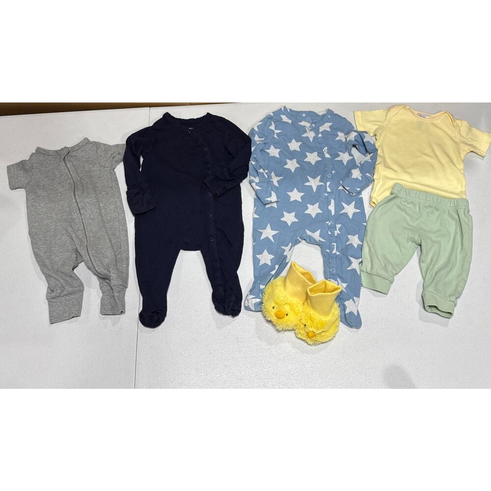Baby Boy 0-3M Footie Pajamas, Bodysuit, Bottom, Footless Stars Chicks Multicolor